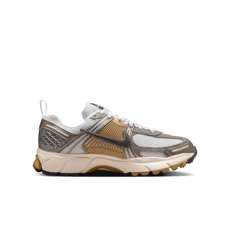 Nike Vomero 5 Metallic Pewter Parachute Beige White Medium Ash (HF6998-004)