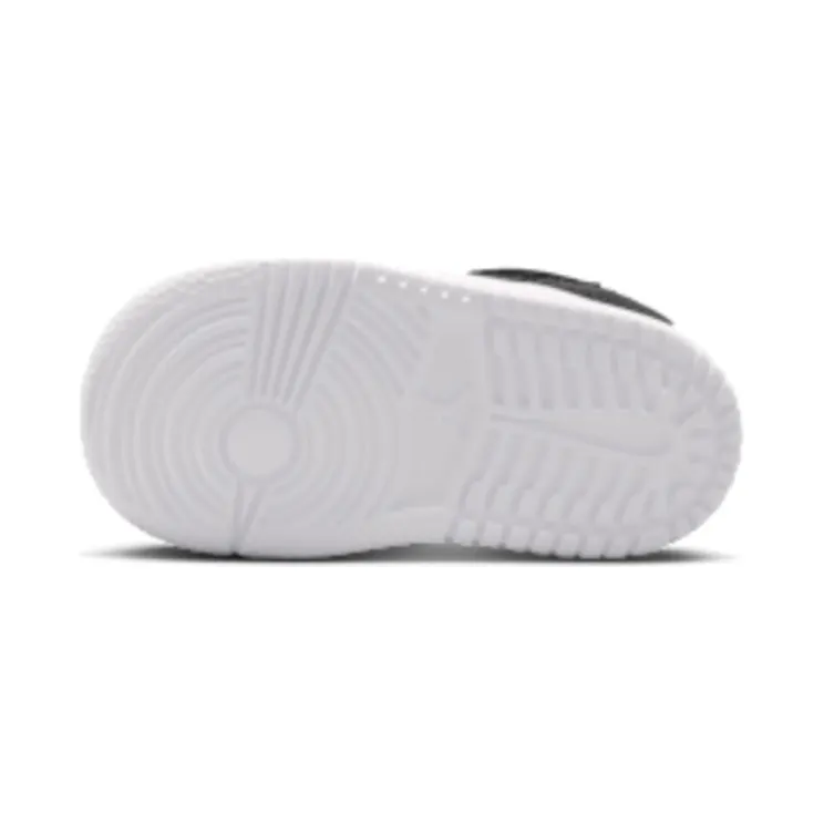 nike-free IQ6047-001
