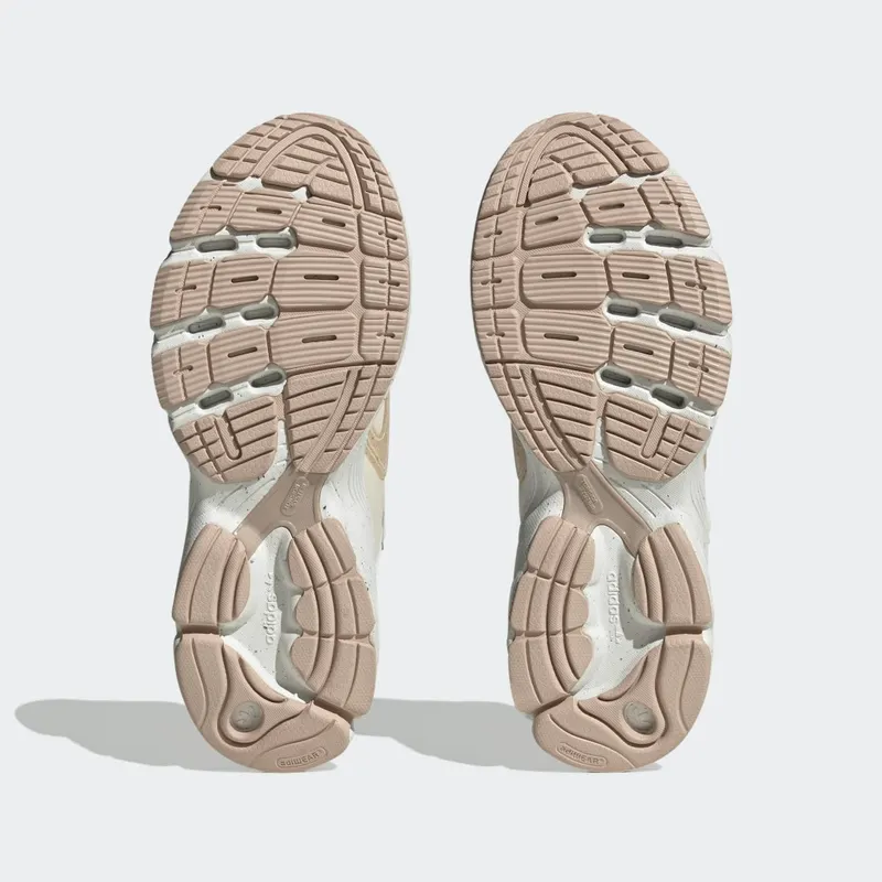 Adidas Astir Her Vegan Wonder White / Wonder White / Wonder Taupe (HQ6670)