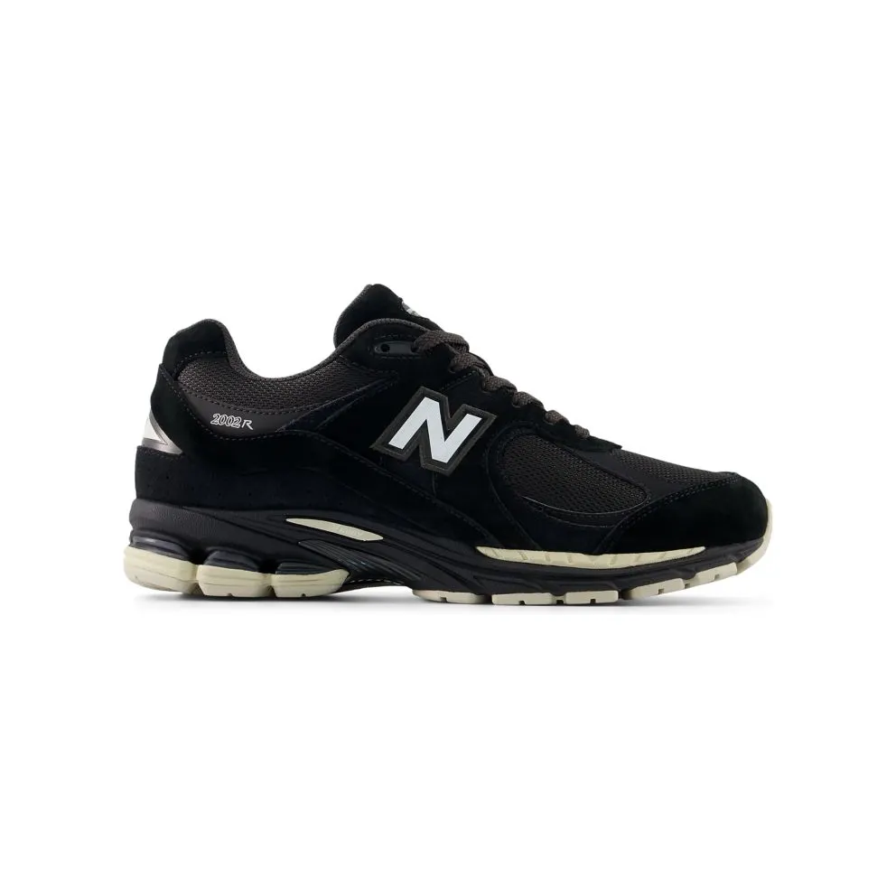 New Balance 2002R “Black/Oat” (U2002RL)