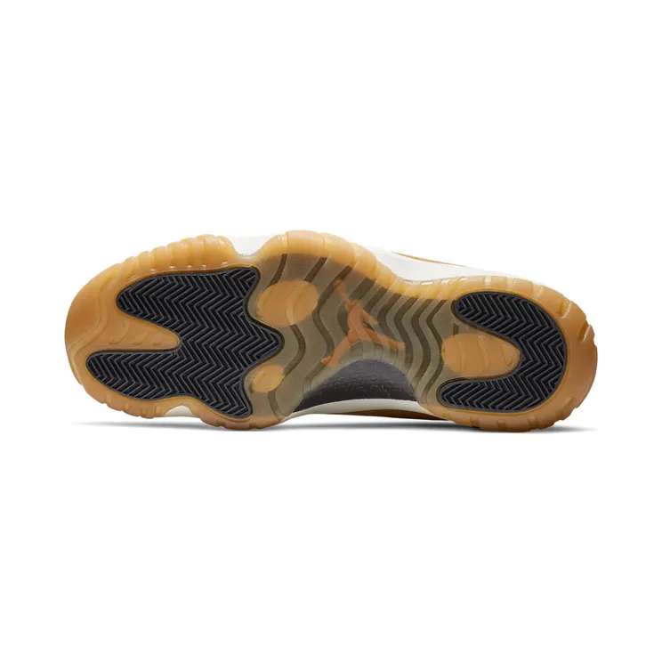 jordan-future AV7008-700
