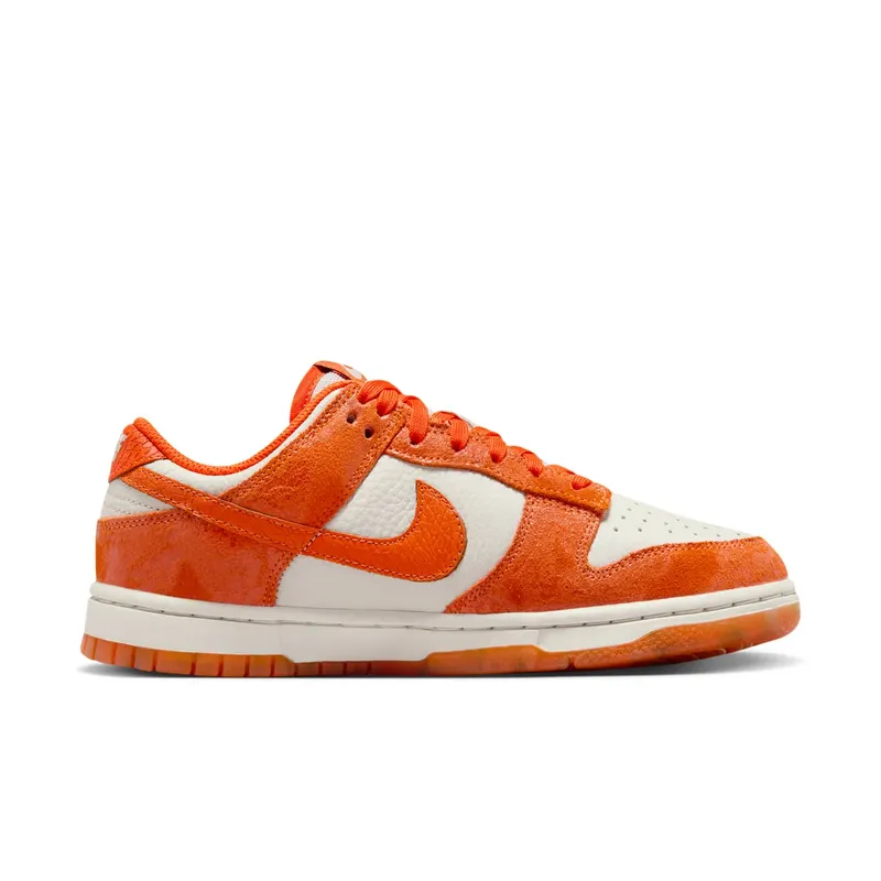 Nike Dunk Low Light Bone/Laser Orange/Total Orange/Safety Orange (FN7773-001)