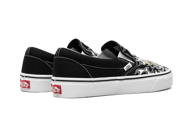 Vans Classic Slip On “Flame Skull” (VN0009Q7BMX)
