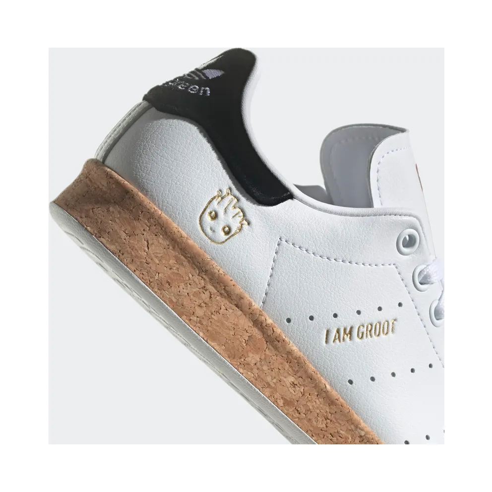 adidas Marvel Stan Smith Cloud White / Cloud White / Pantone (GZ5989)