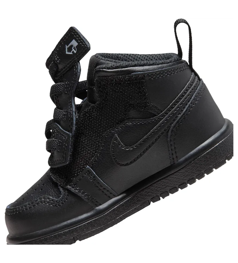 air-jordan-1 DR9744-093
