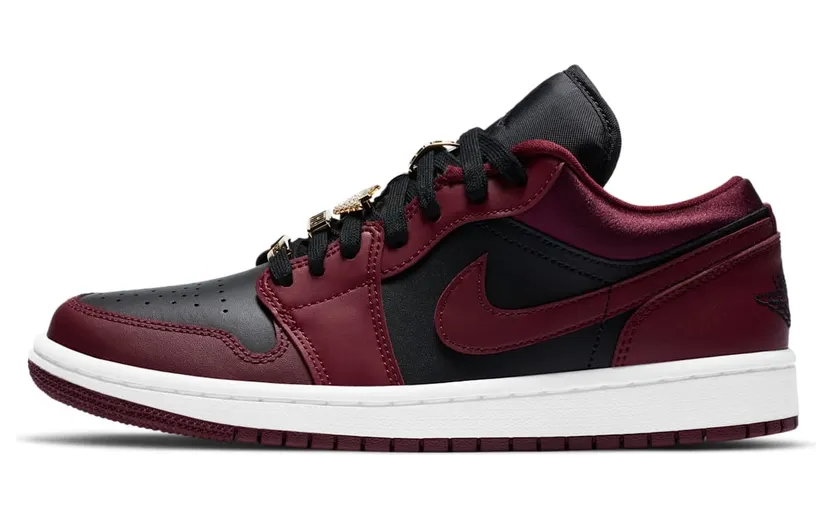 Jordan 1 Low Dark Beetroot Black (W)