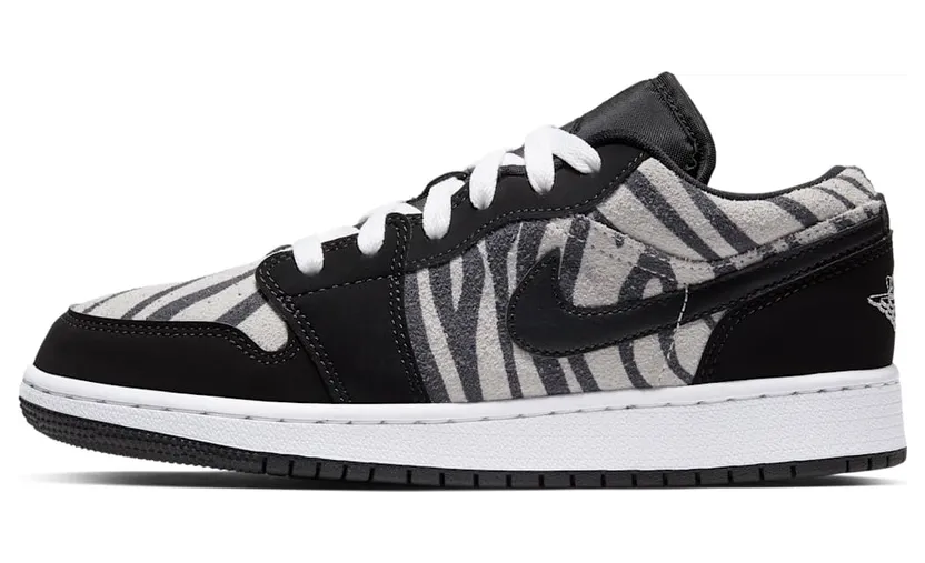 Jordan 1 Low Zebra (GS)