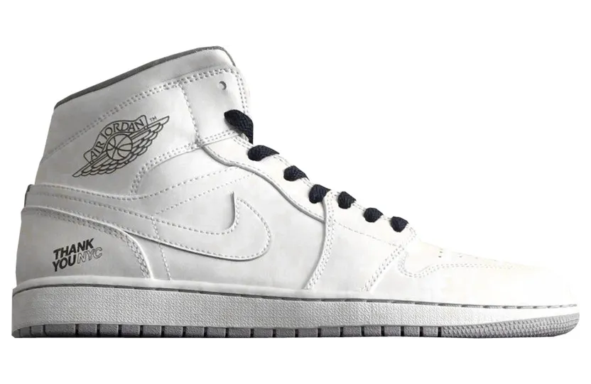 Jordan 1 Retro Mid Jeter Day (554724-112a)