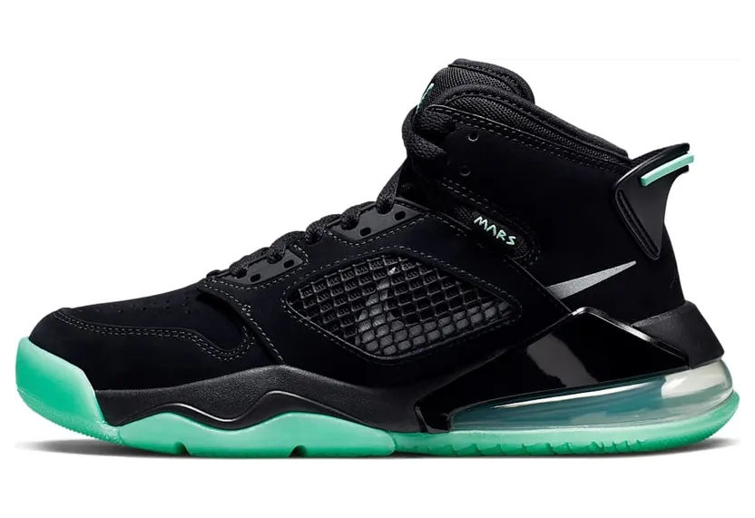 Jordan Mars 270 Black Green Glow (GS)