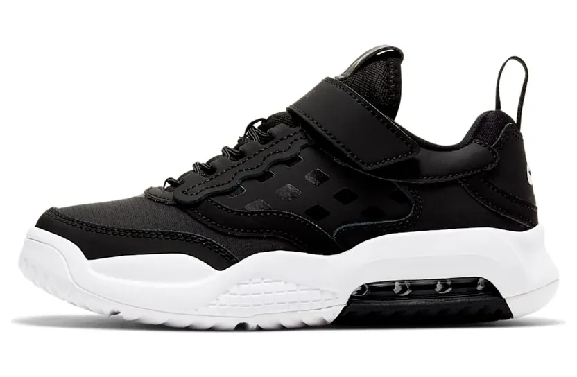 Jordan Max 200 Schwarz (CU1060-001)