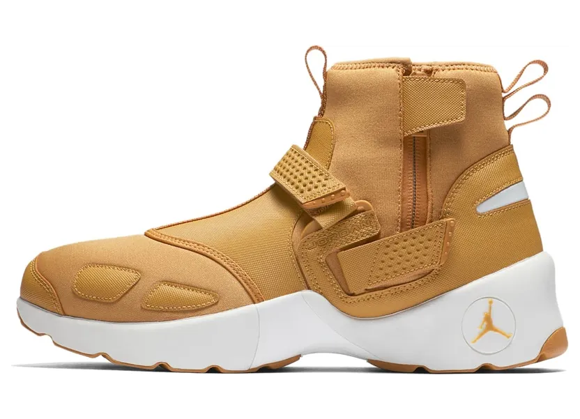 Jordan Trunner LX High Golden Harvest (AA1347-725)