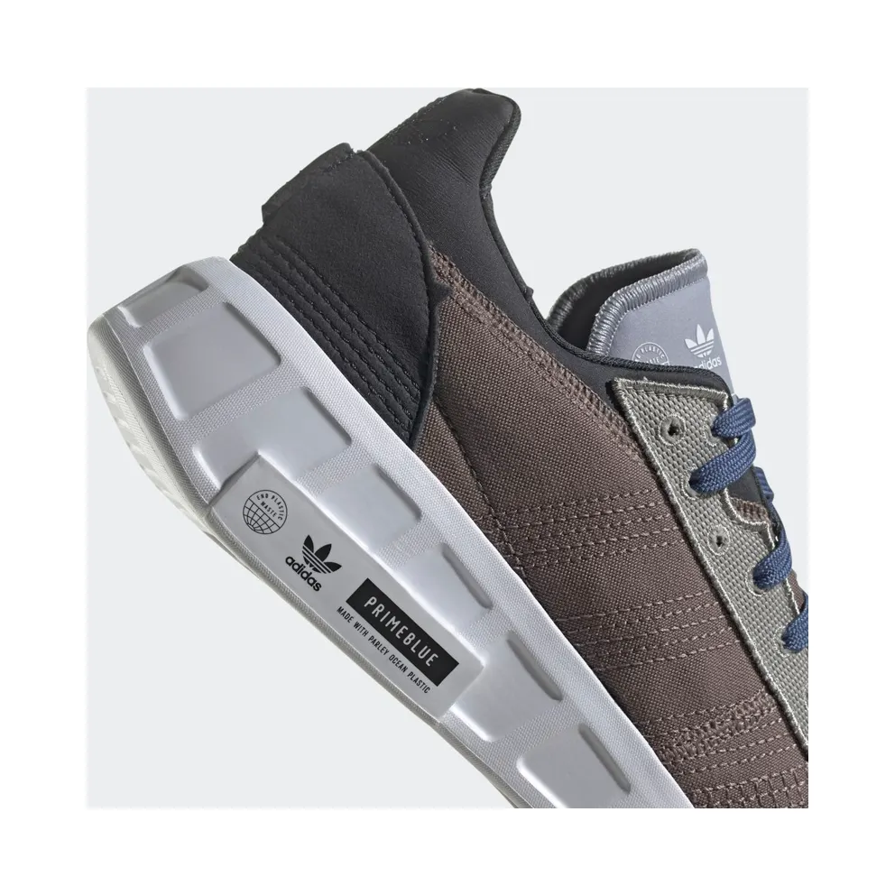 adidas Geodiver Primeblue Halo Silver / Core Black / Cloud White (FZ4688)