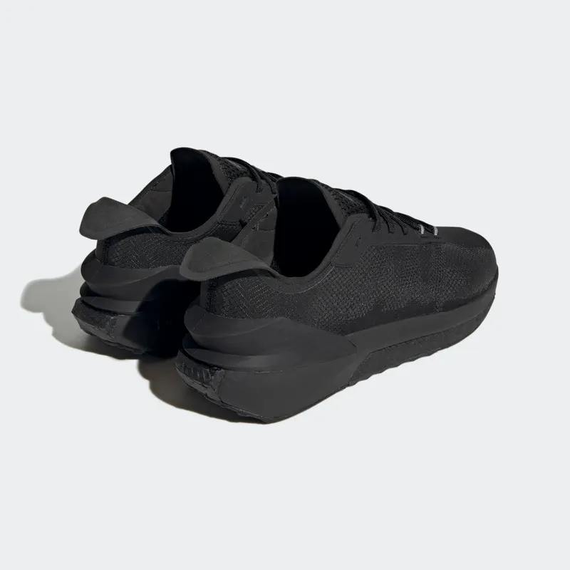 Adidas Avryn Core Black / Core Black / Carbon (HP5982)