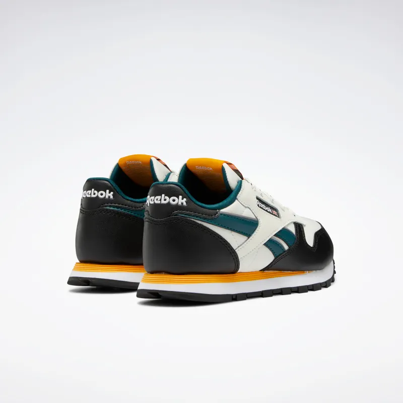 Reebok Classic Leather Shoes Chalk / Core Black / Semi Solar Gold