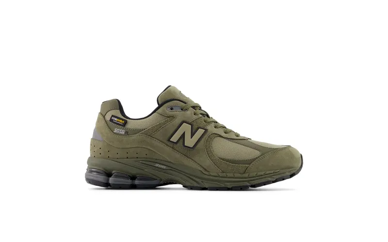 New Balance 2002R Cordura Olive (M2002RPK)