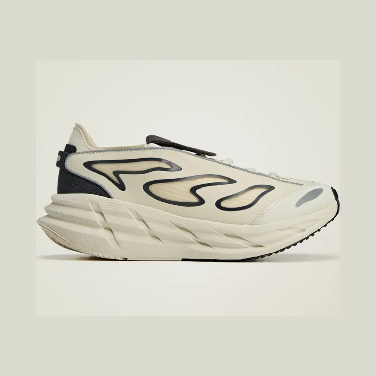 adidas by Stella McCartney Adistar Almond Milk-Smc / Almond Milk-Smc / Utility Black (JR3291)