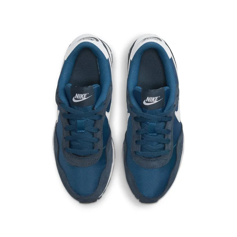 Nike MD Valiant Older Kids’ Blue (CN8558-405)