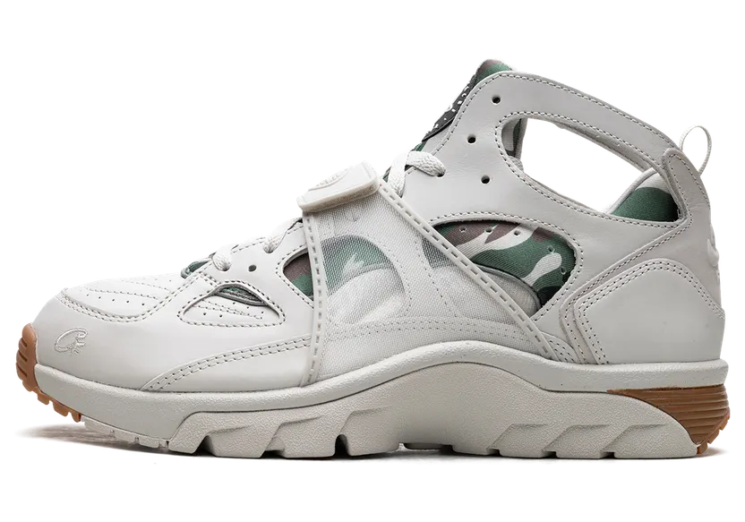 Nike Trainer Huarache “Corteiz – Light Bone” (FQ8793-002)