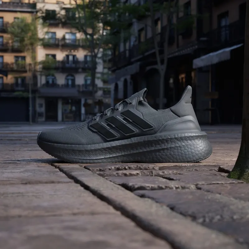 Adidas Ultraboost 5 Core Black / Core Black / Core Black (ID8812)