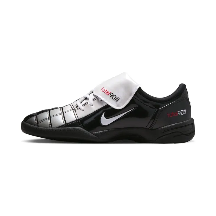 Nike Total 90 SE Black & “Black / University Red / White” (IO2389-001)