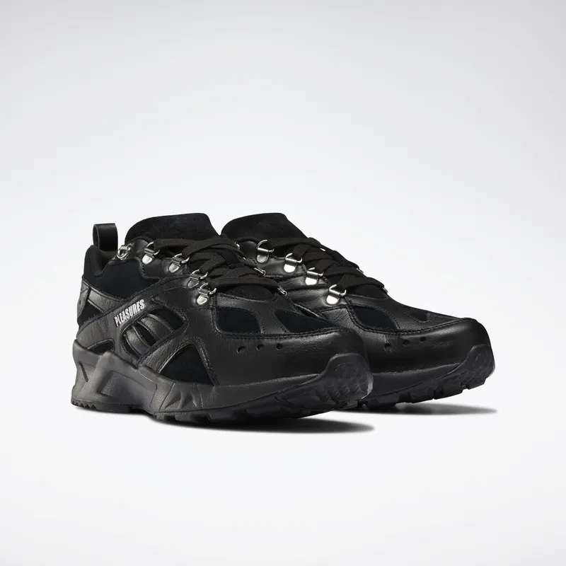 Reebok Pleasures Aztrek “BLACK/WHITE” (DV9922-13)