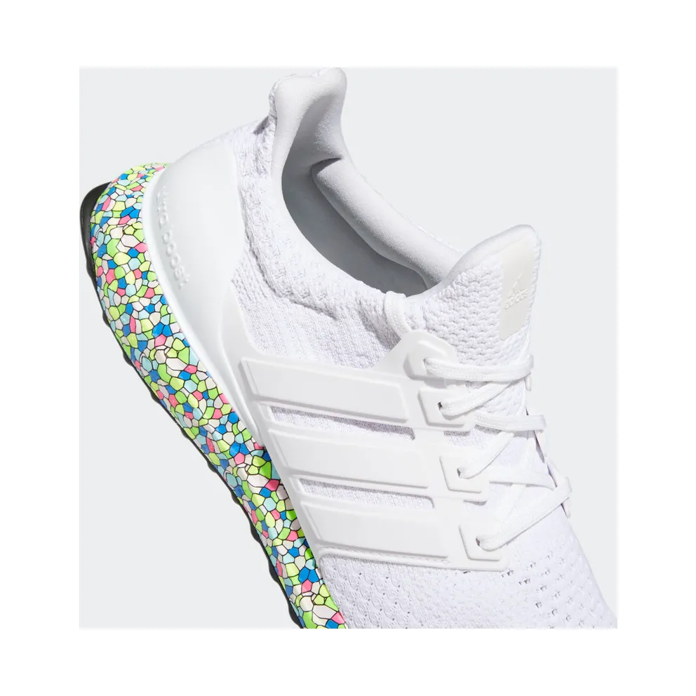 adidas Ultraboost 5.0 DNA Cloud White / Cloud White / Core Black (GY4525)
