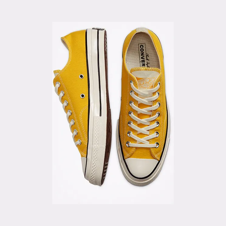 converse-chuck-taylor-all-star 166825C