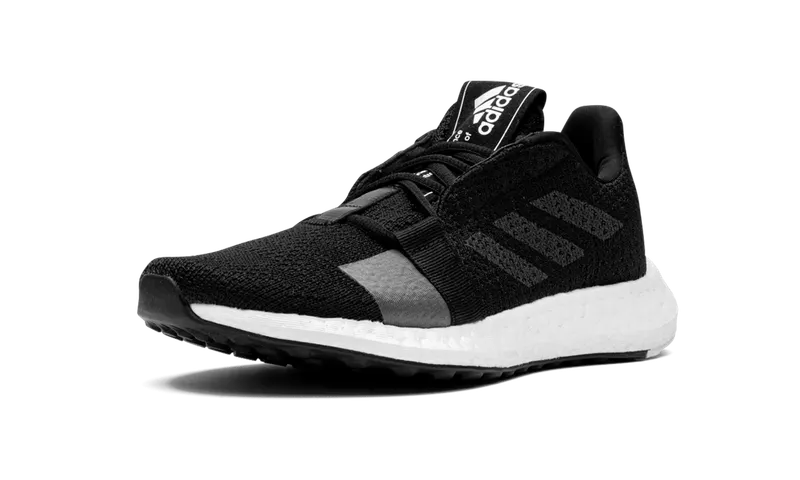 Adidas SENSEBOOST GO “Core Black” (F33906)