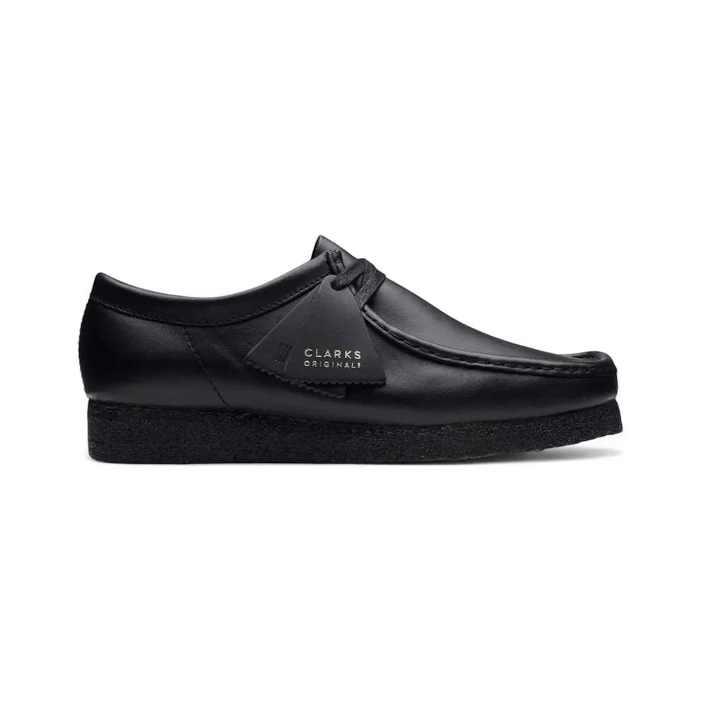 Clarks Wallabee “Triple Black Leather” (26155514)