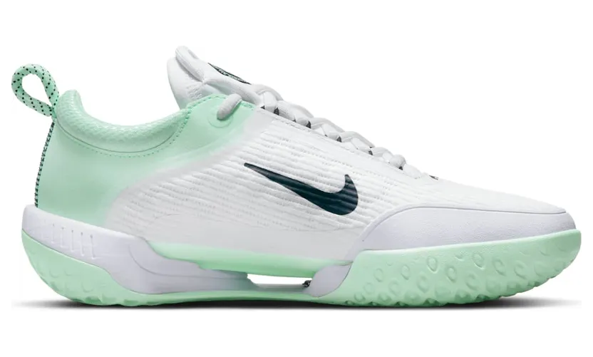nikecourt DH0222-100