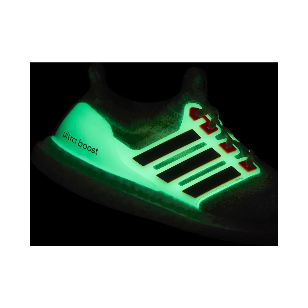 Adidas Ultraboost 5 DNA Cloud White / Core Black / Signal Green (G58759)