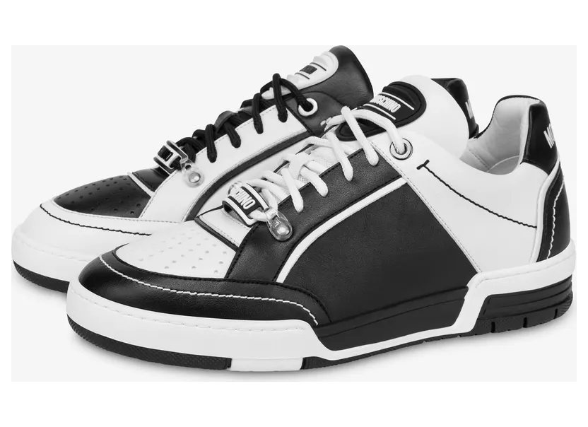 Moschino Asymmetrische Sneakers Streetball (POLMB15614G1GG4600A)