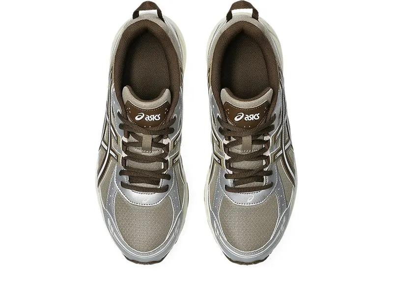 ASICS GEL-VENTX “Driftwood / Pure Silver” (1203B040-202)