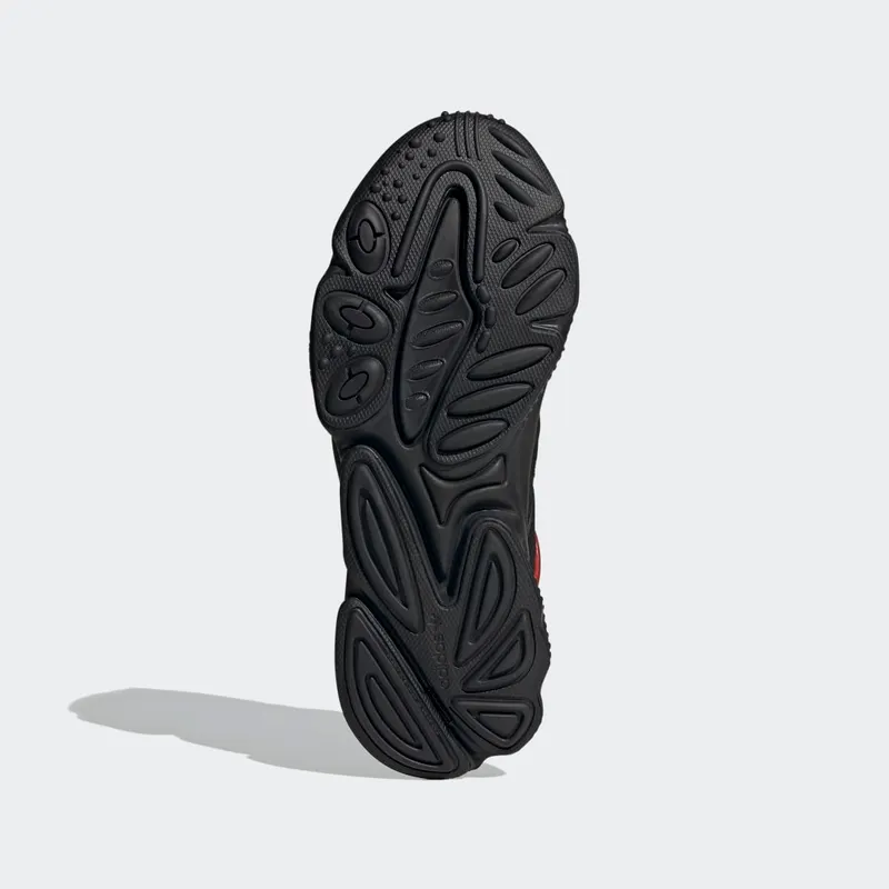 Adidas OZWEEGO Core Black / Core Black / Scarlet (GV9965)