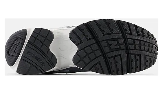 new-balance-725 ML725AJ