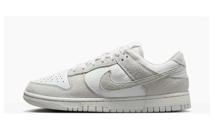 Nike Dunk Low “Summit White / University Red / Photon Dust” (HJ5777-100)