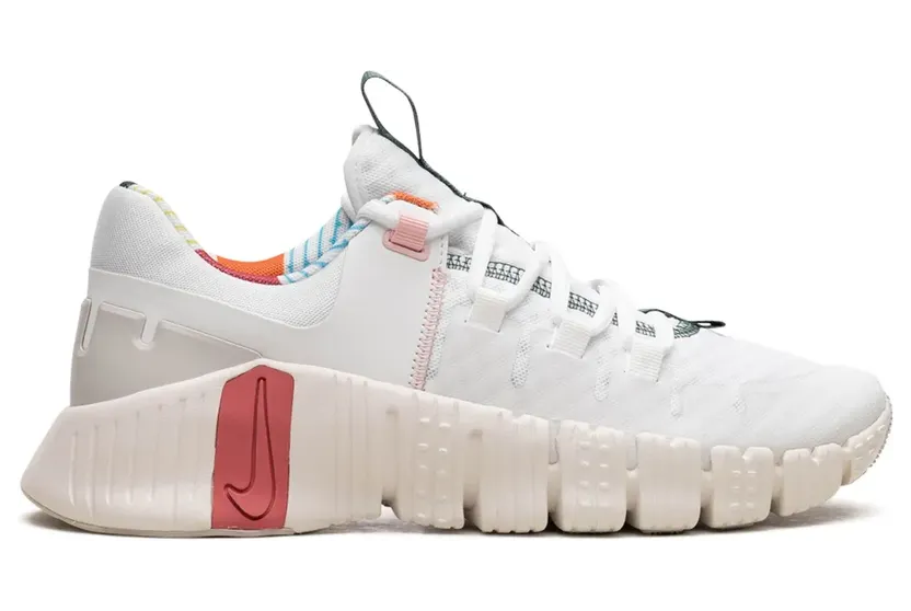 Nike Free Metcon 3 All Petals United Sneakers – Weiß (FN8920)