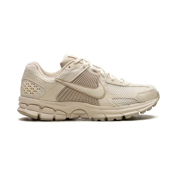 Nike Zoom Vomero 5 Sail Sneakers – Nude (FQ6868)