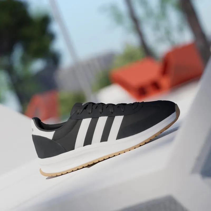 Adidas RUN 70s 2.0 Core Black / Core White / Core White (IH8595)