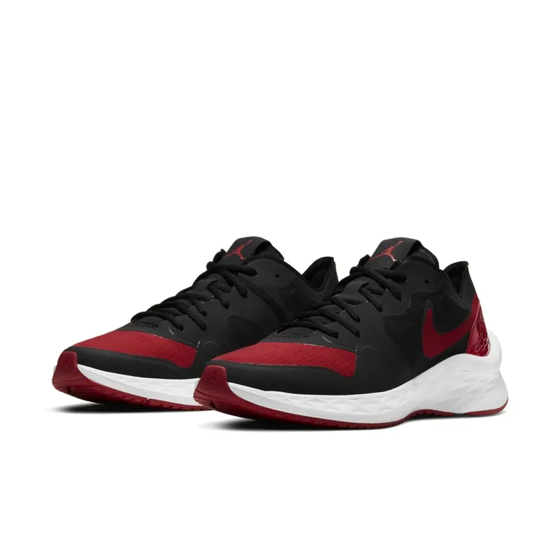 Jordan Air Zoom 85 Runner Bred Black/White-Gym Red (DA3126-006)