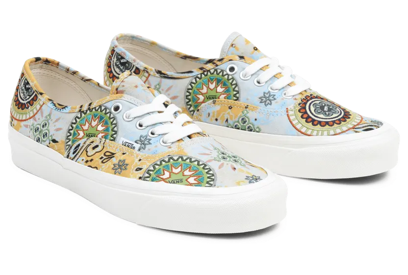 vans-anaheim-factory VN0A7Q5CGLD