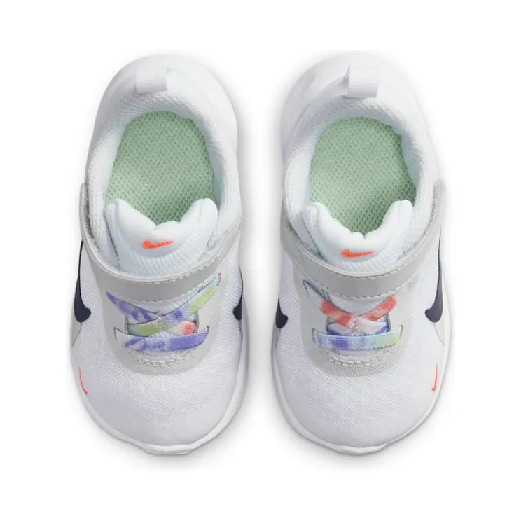 nike-revolution FN4990-100