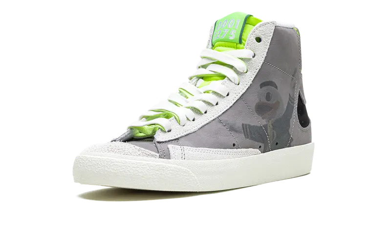 Nike Blazer Mid ’77 “University of Oregon Football” (FD0235-001)