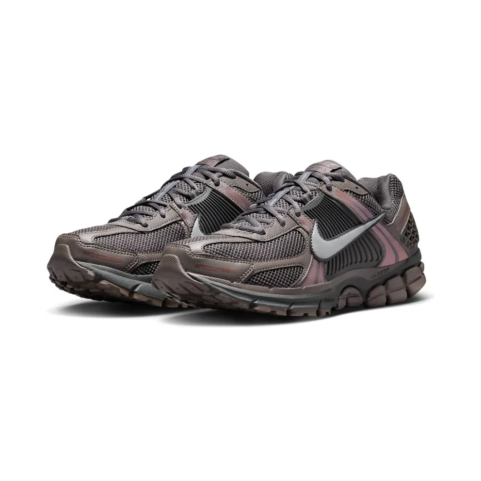 Nike Zoom Vomero 5 (Brown / Black) – HF5493-201