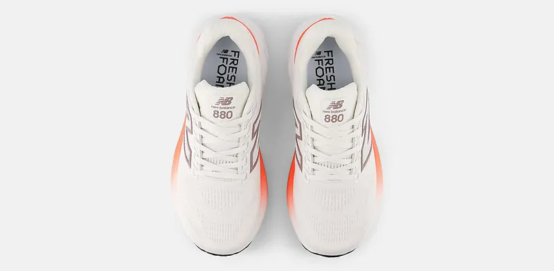 New Balance Fresh Foam 880v15 Reflection Urgent Red Earth Shadow (W880I15)