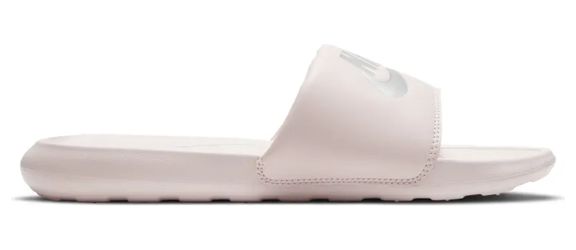nike-victori-one CN9677-600