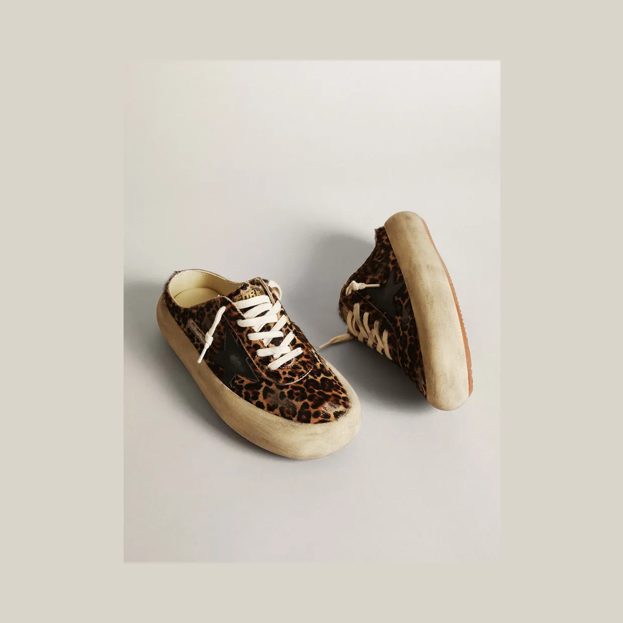 Golden Goose Space-Star Sabot In Leopard Print Pony Skin With Black Star (GWF00383.F003331.81472) (2)