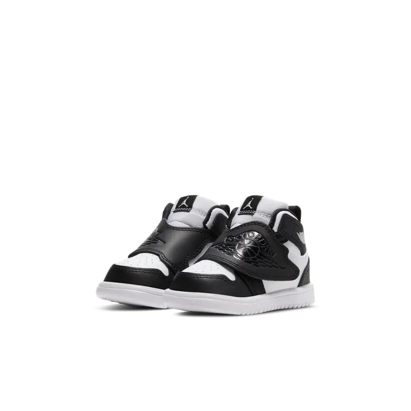 Air Jordan Sky Black (BQ7196-010)