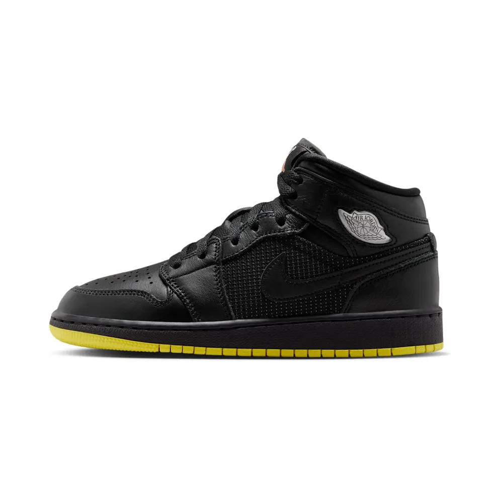 Nike Air Jordan 1 Mid SE “Black/Opti Yellow/Silver” (IV6811-001)
