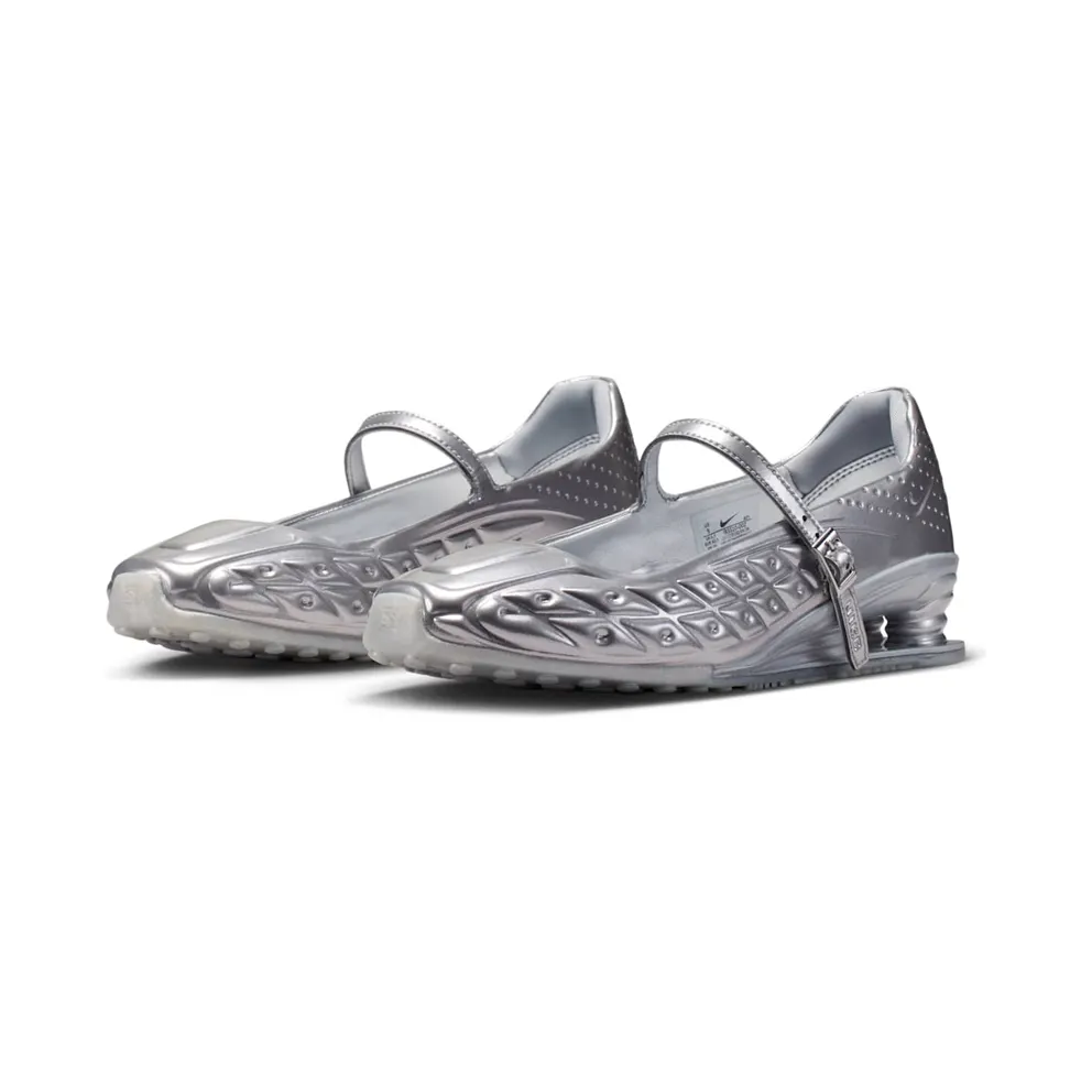 Nike Shox Z Calistra “Metallic Silver/Flat Silver/Metallic Silver” (IR5510-002)